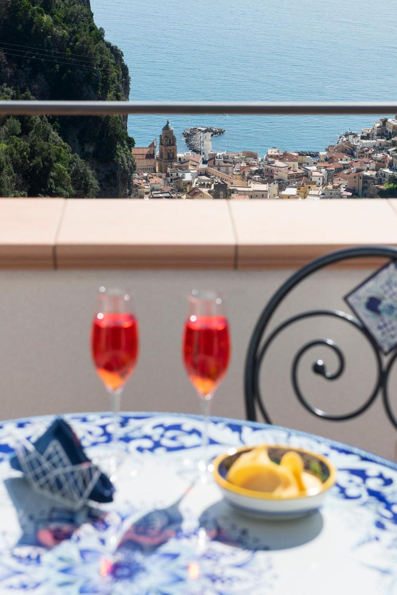 Donna Luisa Suites 19 Amalfi View - Free Parking Pontone Exterior foto